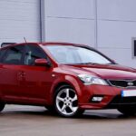 Kia Ceed vs. Škoda Octavia 3: Které auto vyhrává?