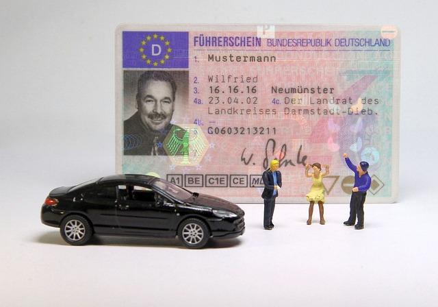 Mezinárodní řidičský průkaz a <a href=