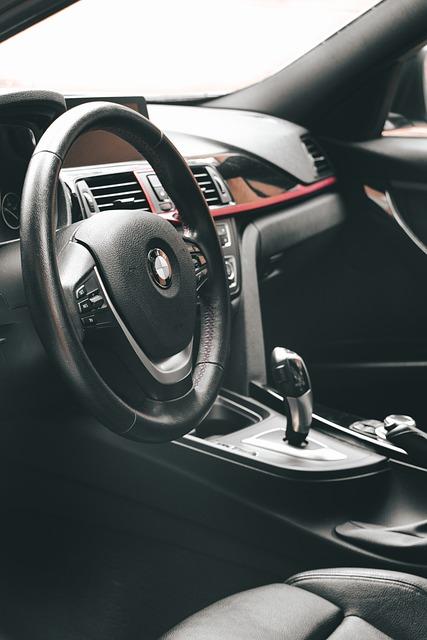 Jaká je doporučená tloušťka brzdových kotoučů pro BMW E90